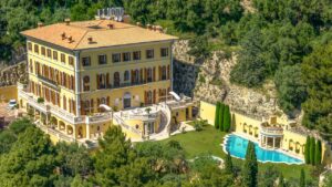 Gigantischer Luxuspalast aus dem 19. Jahrhundert in Montreux am Genfersee – jetzt zum Verkauf für rund 50 Millionen Franken