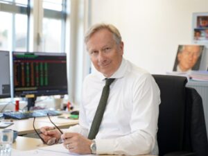 Zwei Hauptkapitalflüsse im System